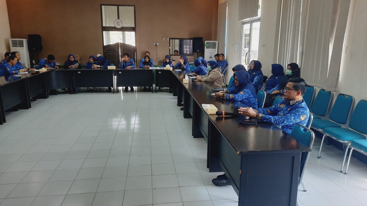 Audit internal terhadap sistem manajemen mutu untuk beberapa standar ISO yang diterapkan di Balai Veteriner Lampung